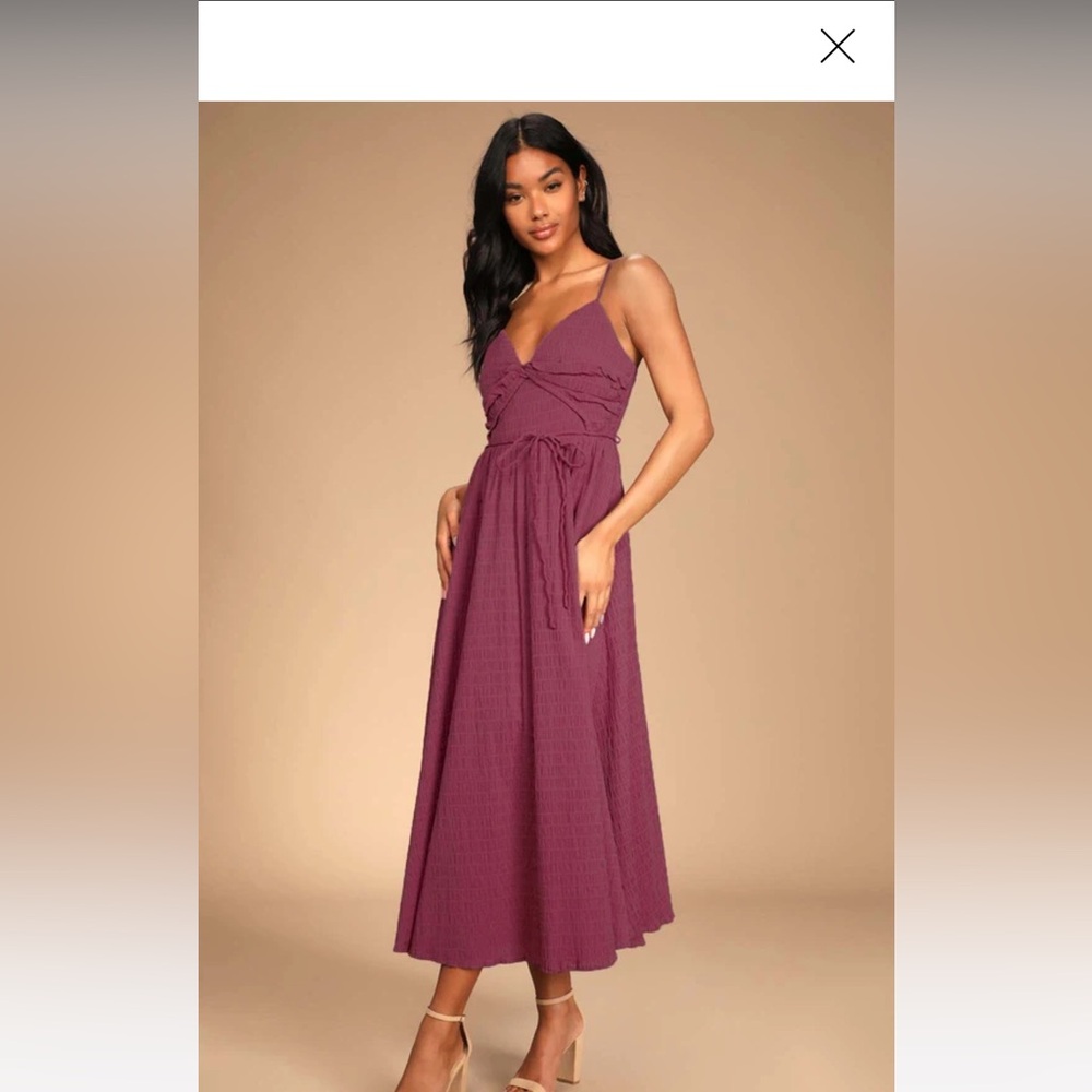 NWT Lulu dress mauve twist front midi dress